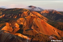 Brennisteinsalda Bláhnúkur-vuorelta, Landmannalaugar, Islanti (IS123) Brennisteinsalda Bláhnúkur-vuorelta, Landmannalaugar, Islanti (IS123)