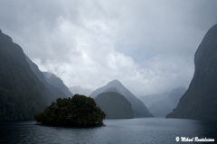 Doubtful Sound, Uusi-Seelanti (U135) Doubtful Sound, Uusi-Seelanti (U135)